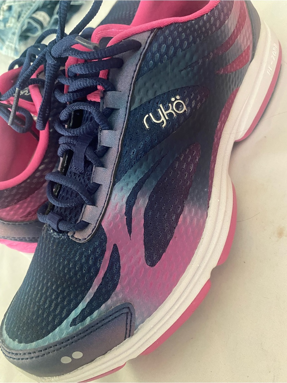 Ryka Devotion Plus 2 Walking Shoes Blue Pink Women's 8W NIB - Picture 11 of 13